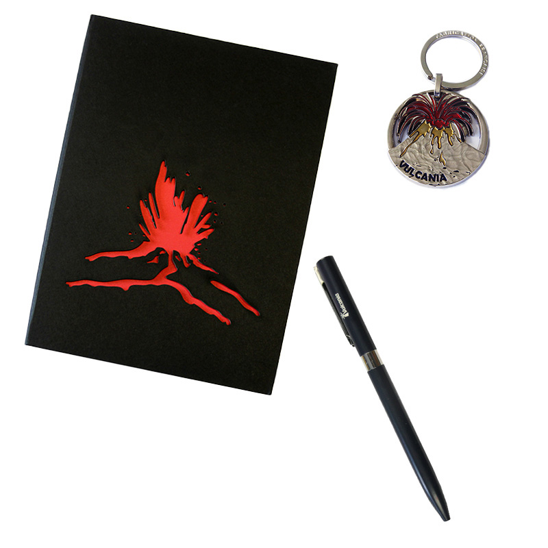 Set carnet vierge noir à découpe volcan + stylo à gel noir + porte-clé éruption Vulcania